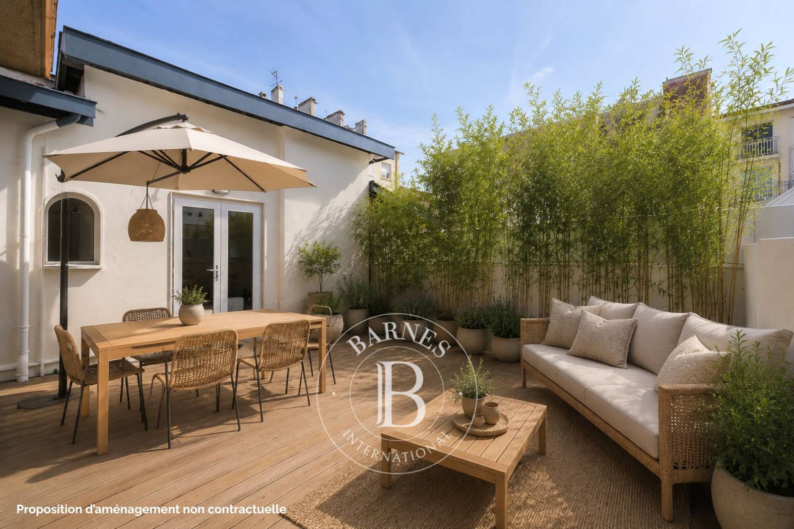 APPARTEMENT T3 RÉNOVÉ AVEC TERRASSE DE 34 M² EN CENTRE-VILLE D’ARCACHON À QUELQUES PAS DE LA PLAGEa