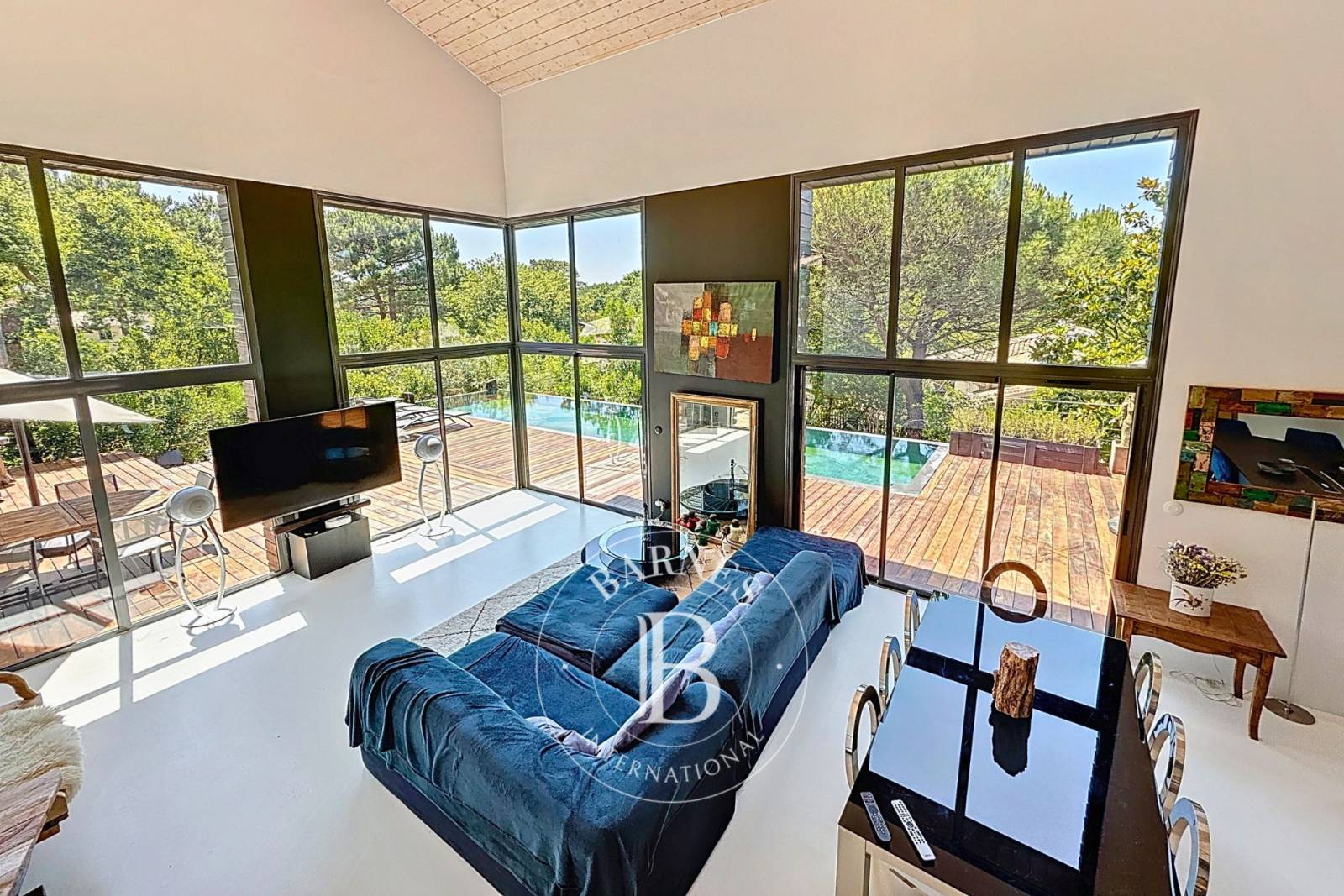 maison contemporaine de prestige à Petit Piquey avec vue sur la forêt