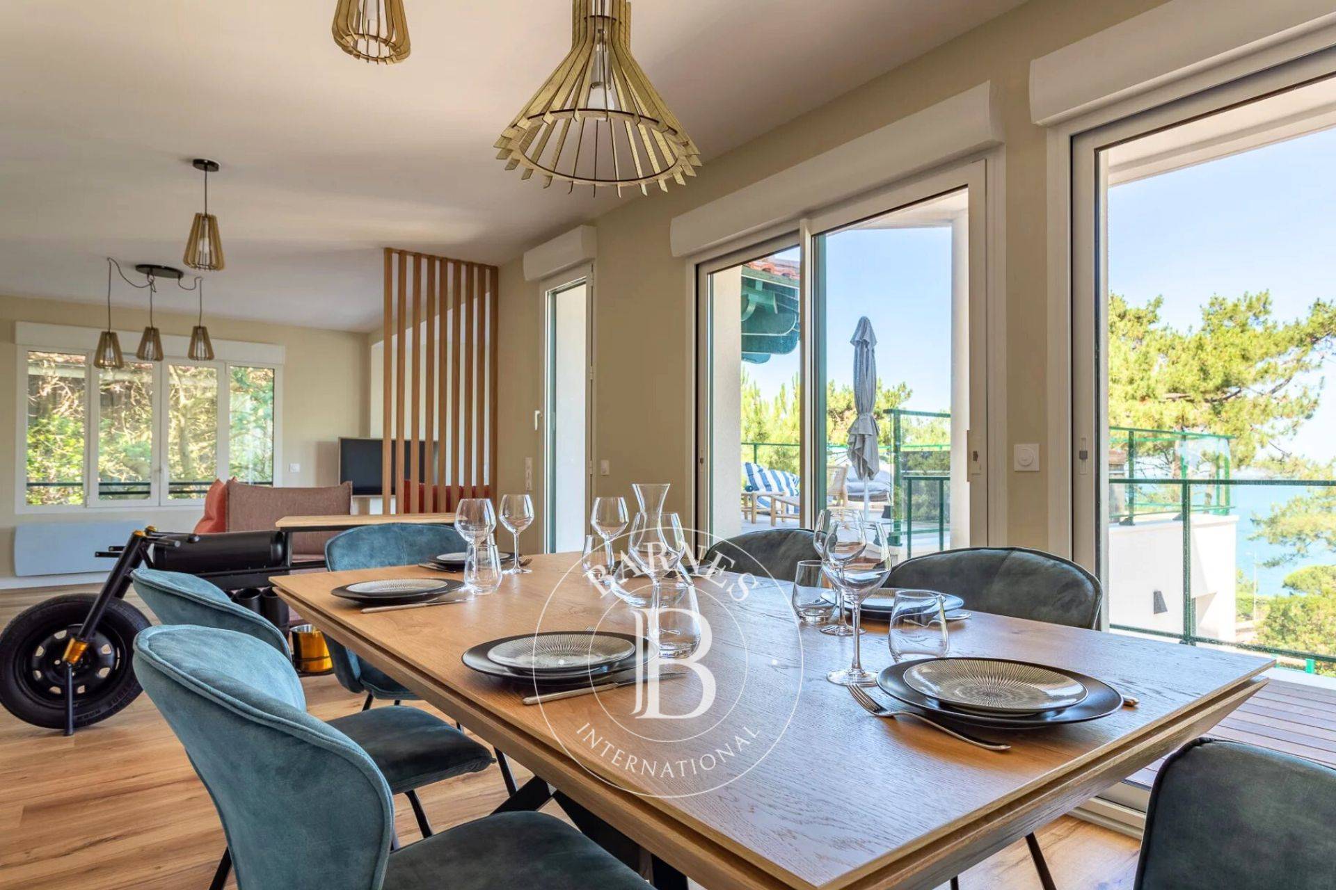 cuisine américaine appartement Pyla quartier Corniche vue sur Bassin