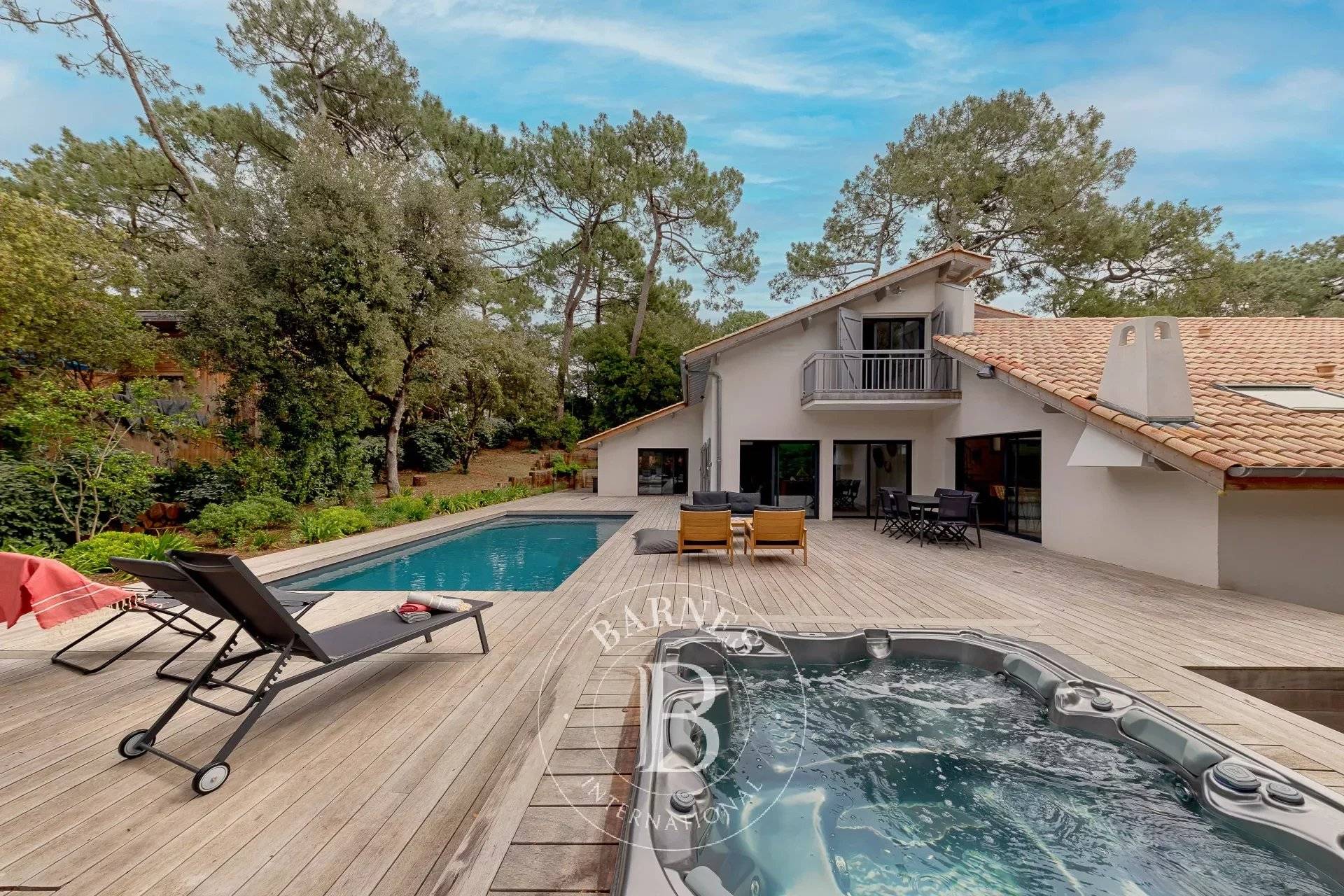 A LOUER VILLA AU MOULLEAU