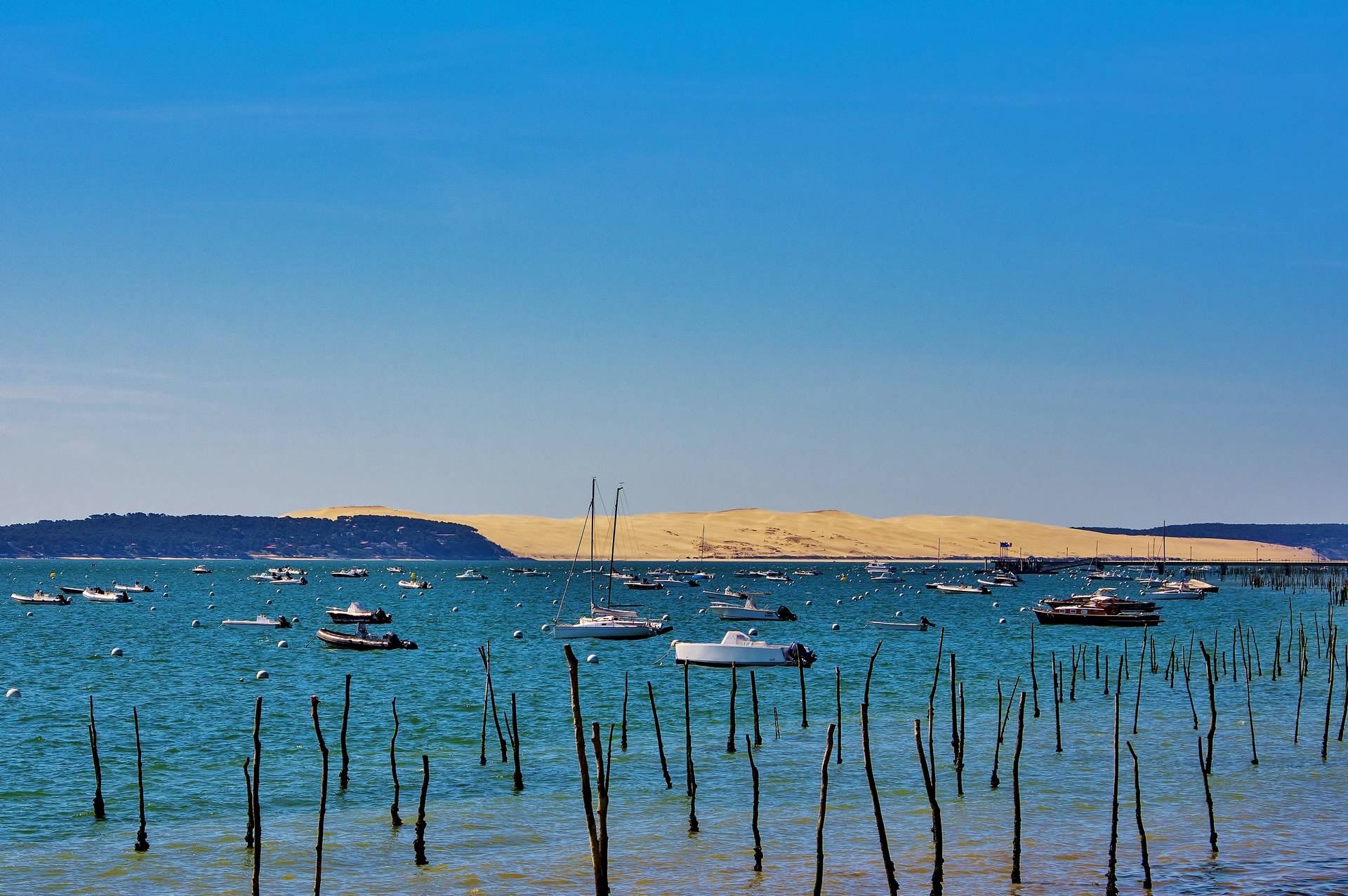 A VENDRE CAP FERRET SUPERBE PROPRIÉTÉ PREMIÈRE LIGNE VENTE CONFIDENTIELLE