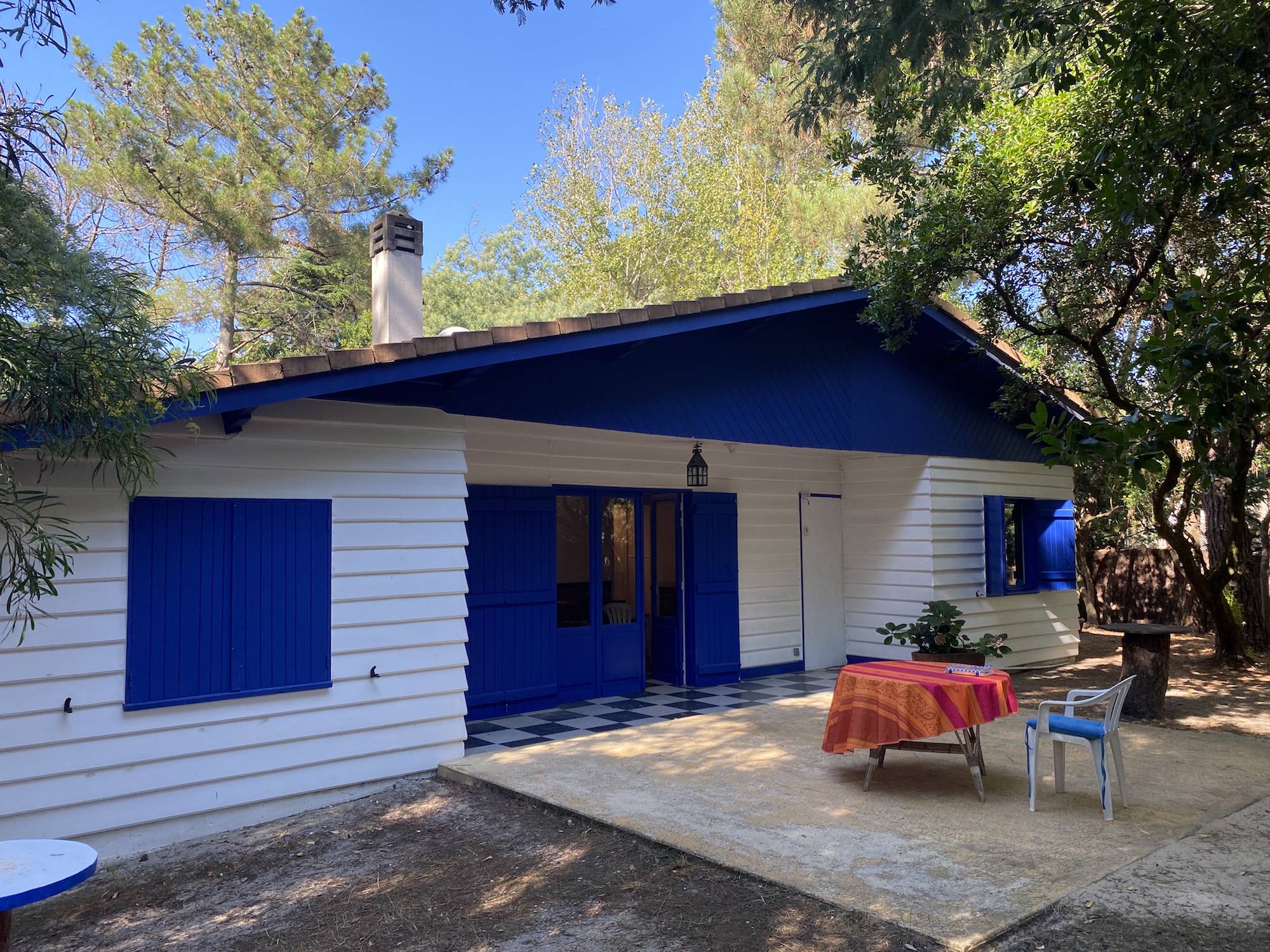 VILLA EN BOIS A RÉNOVER SUR GRANDE PARCELLE LEGE CAP FERRET