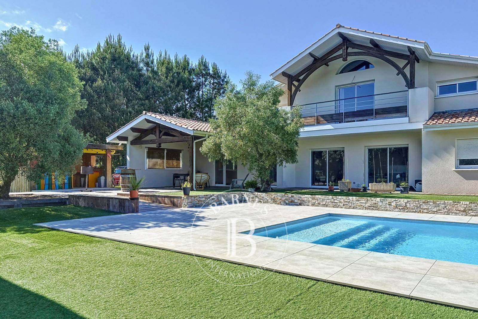 maison contemporaine avec piscine à Lège Cap Ferret