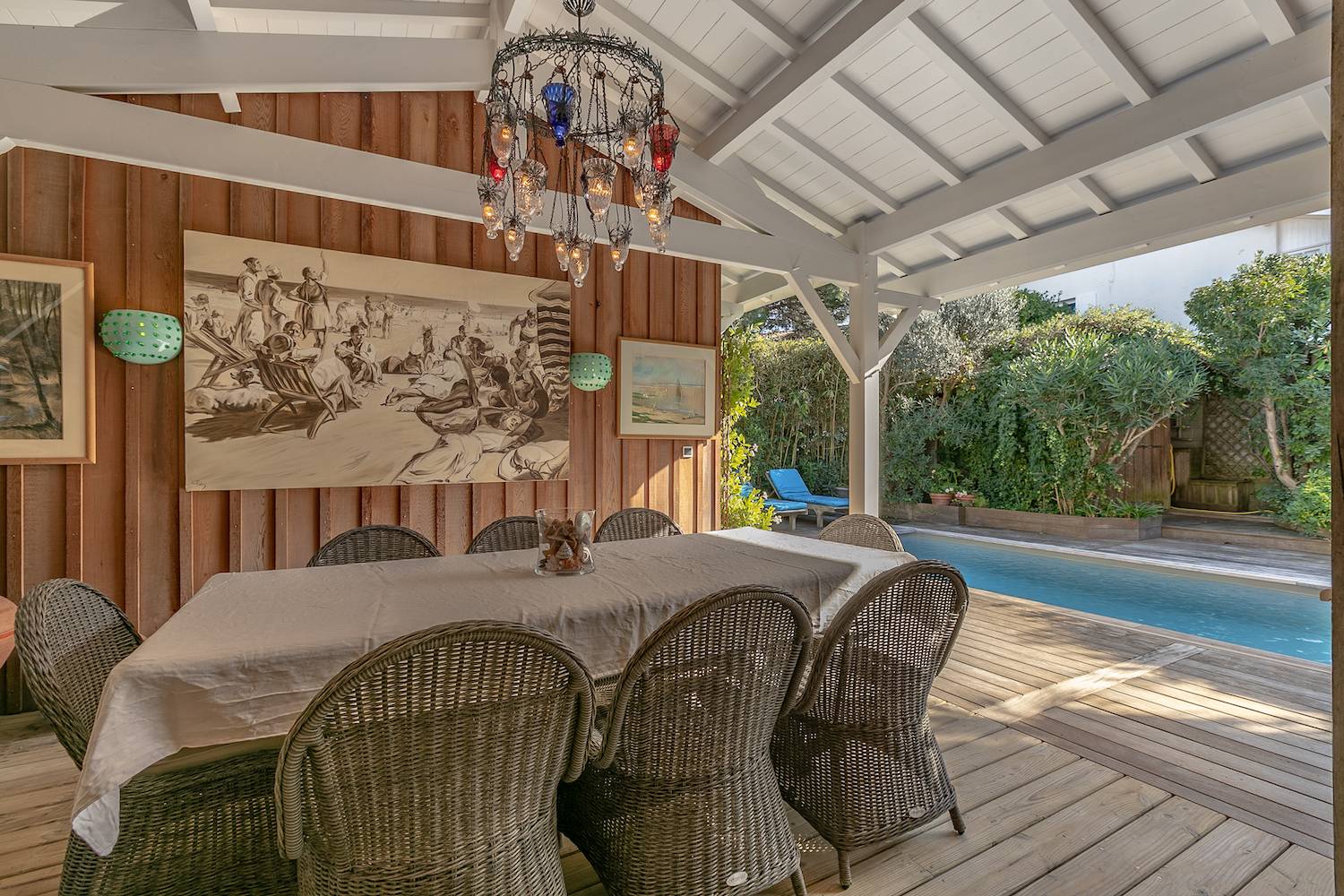 VILLA EN BOIS AVEC PISCINE A VENDRE CAP FERRET CENTRE