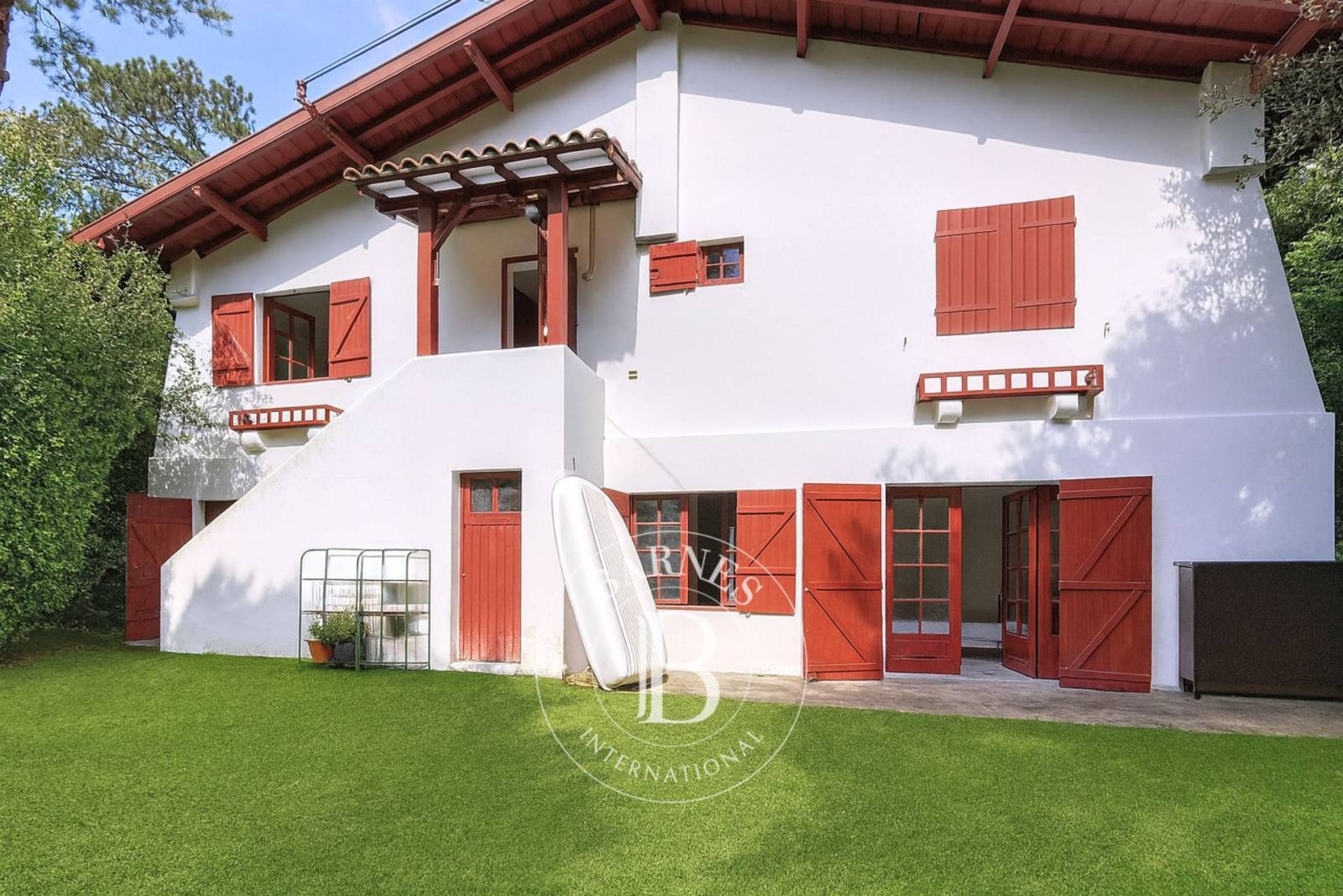 VILLA FAMILIALE À RÉNOVER AU MOULLEAU AU PYLA-SUR-MER