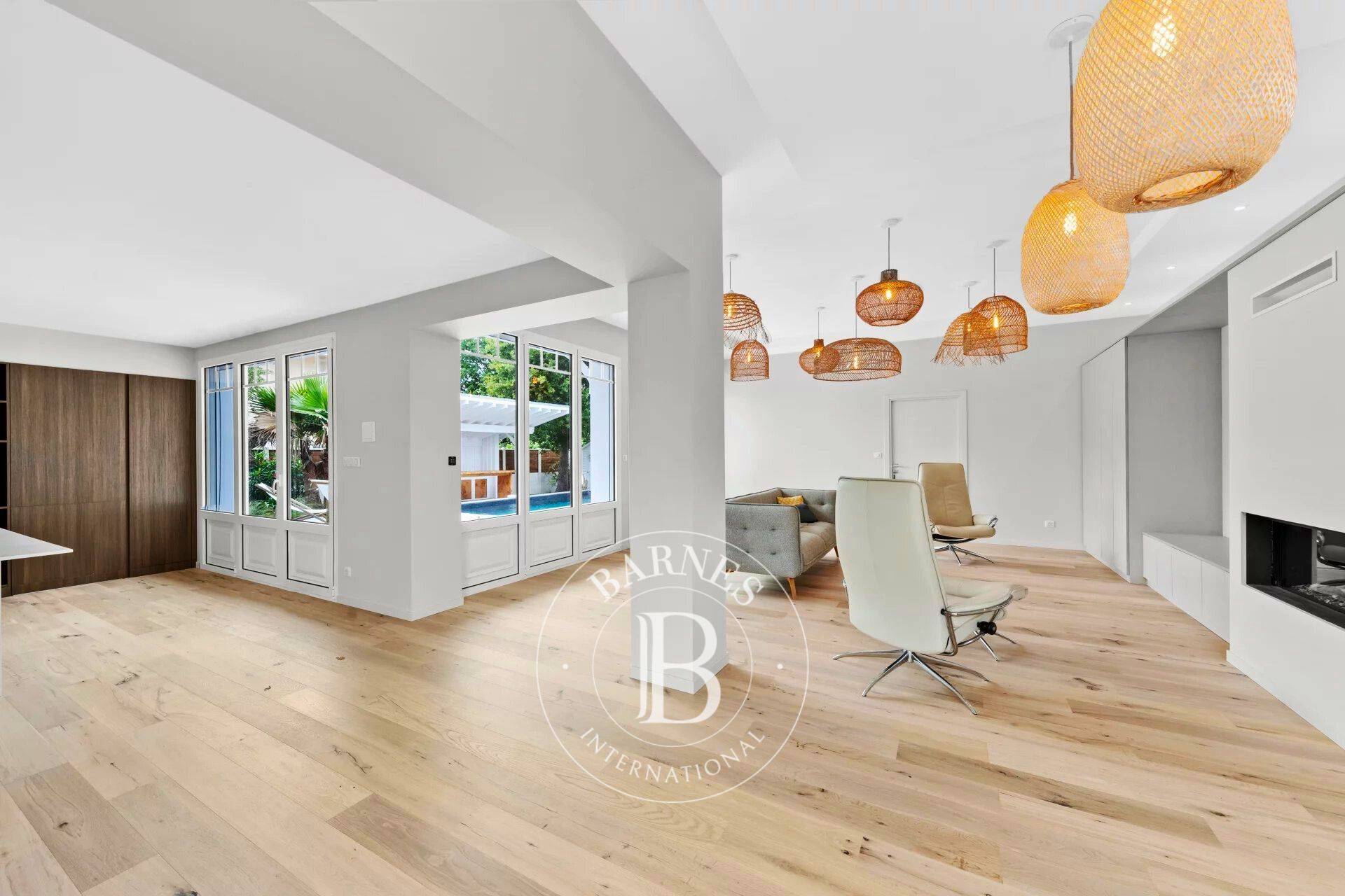 MAISON À VENDRE AVEC PISCINE ARCACHON