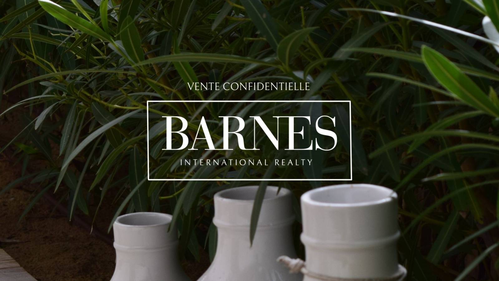 VILLA EN BOIS AVEC PISCINE AU CŒUR DU CAP FERRET