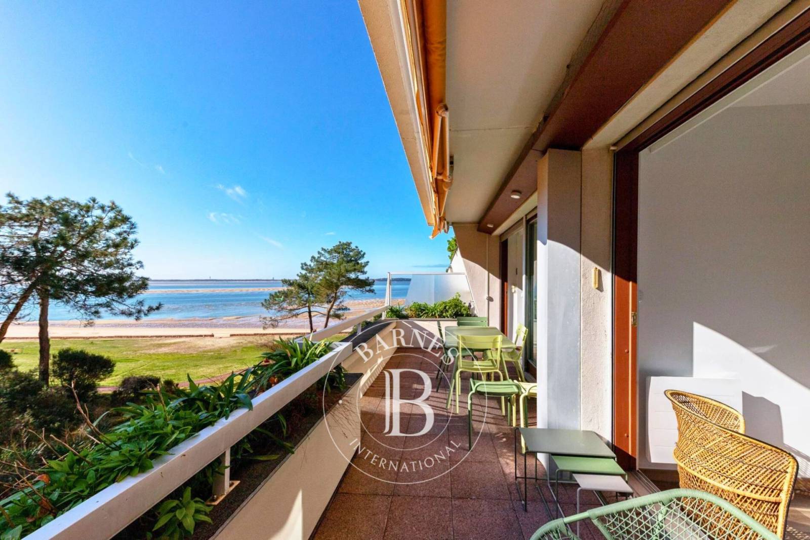 terrasse sud appartement vue mer première ligne Moulleau Arcachon