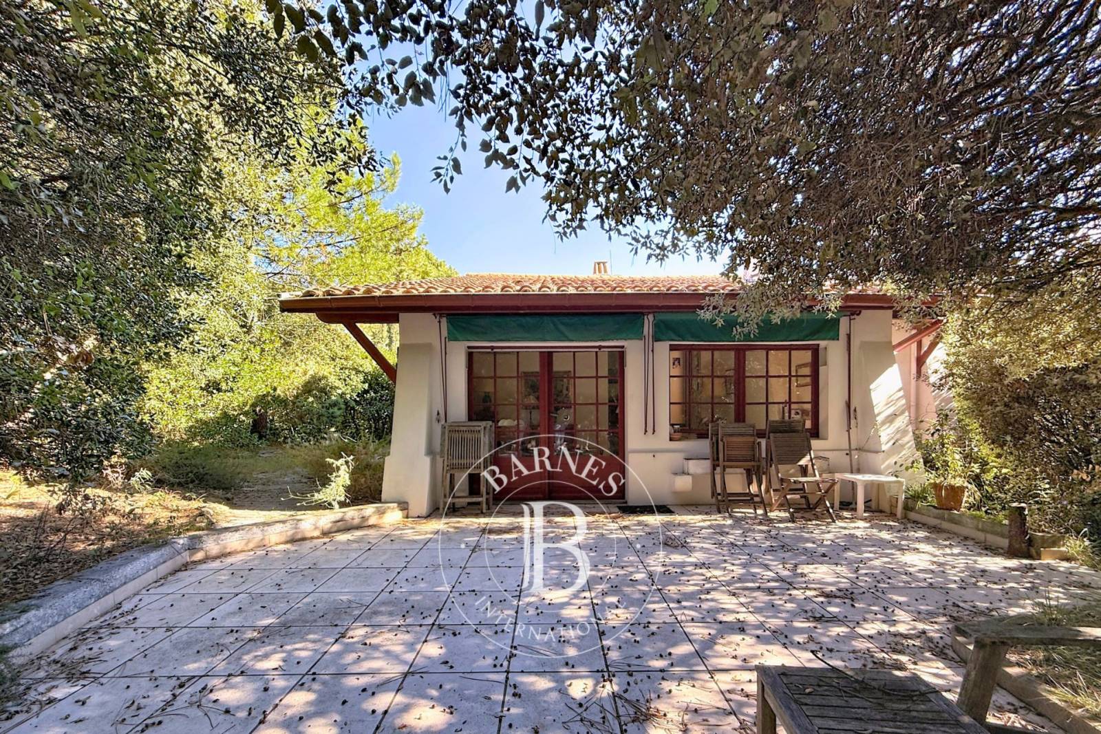 VILLA FAMILIALE À RÉNOVER AU MOULLEAU AU PYLA-SUR-MER