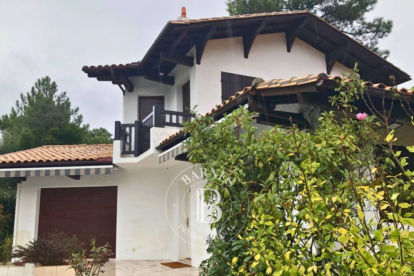 VILLA AVEC PISCINE QUARTIER DE L'ERMITAGE AU PYLA-SUR-MER