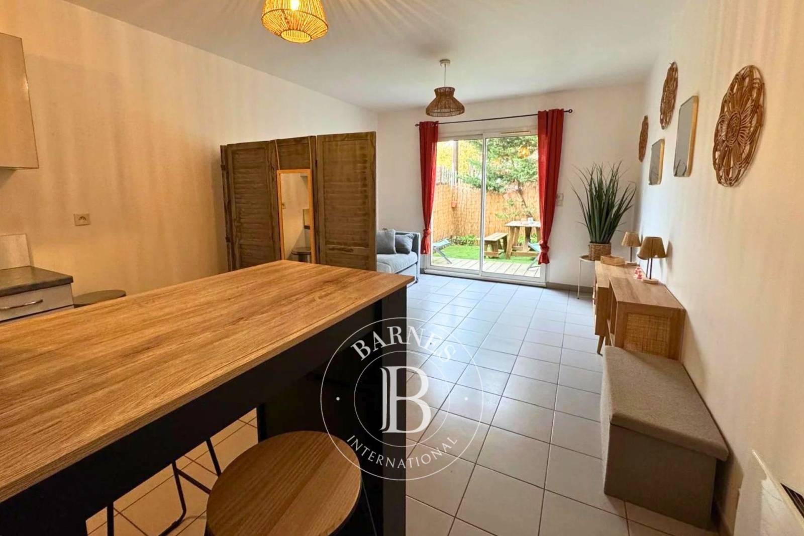 STUDIO AVEC JARDINET À 100M DU BASSIN À GRAND PIQUEY (PRESQU’ÎLE DU CAP FERRET)