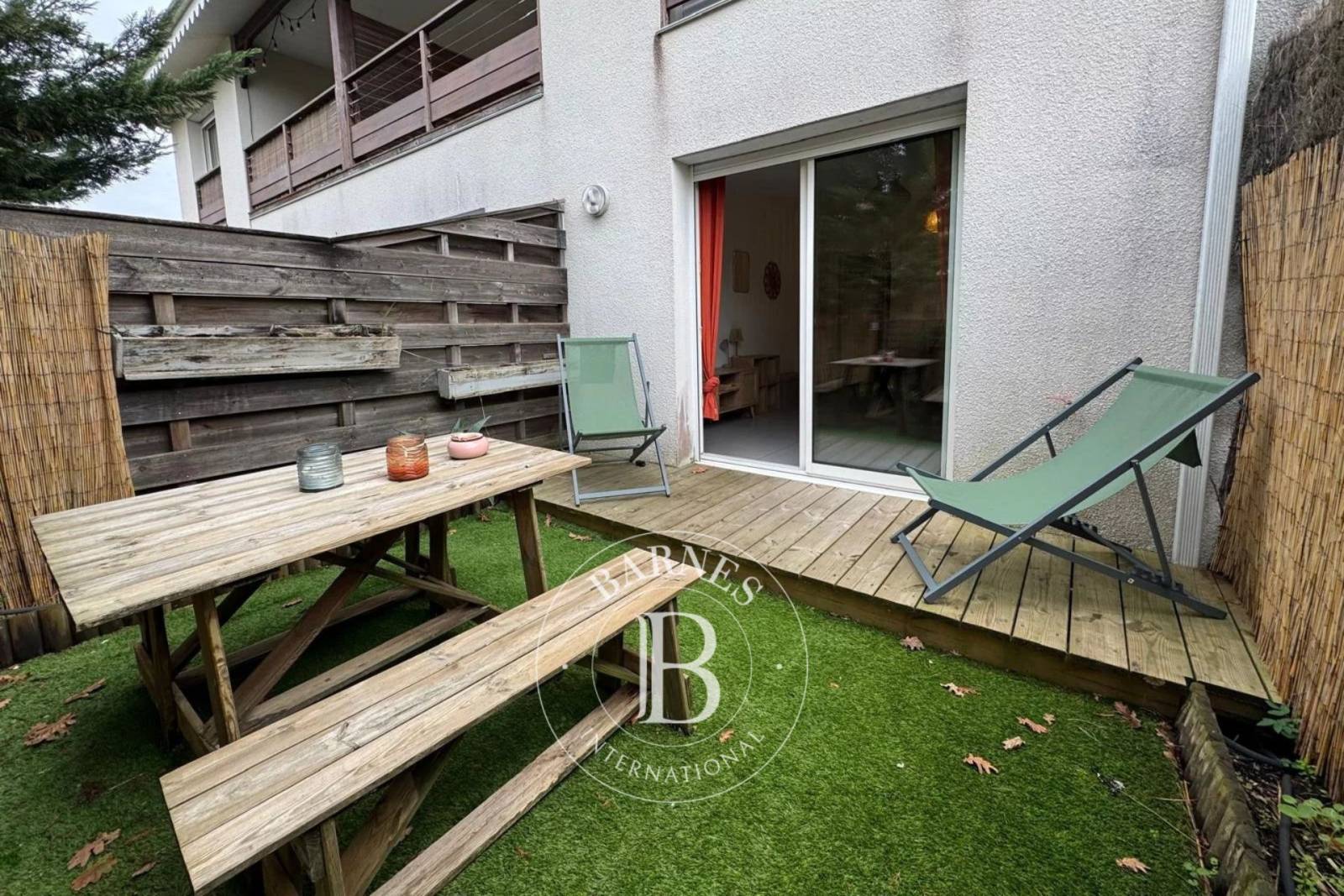 STUDIO AVEC JARDINET À 100M DU BASSIN À GRAND PIQUEY (PRESQU’ÎLE DU CAP FERRET)