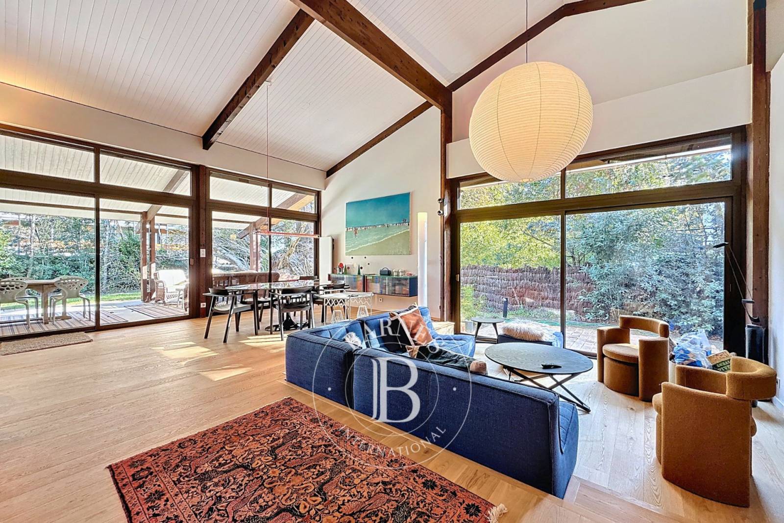 VILLA D’ARCHITECTE EN SECONDE LIGNE À LÈGE-CAP FERRET