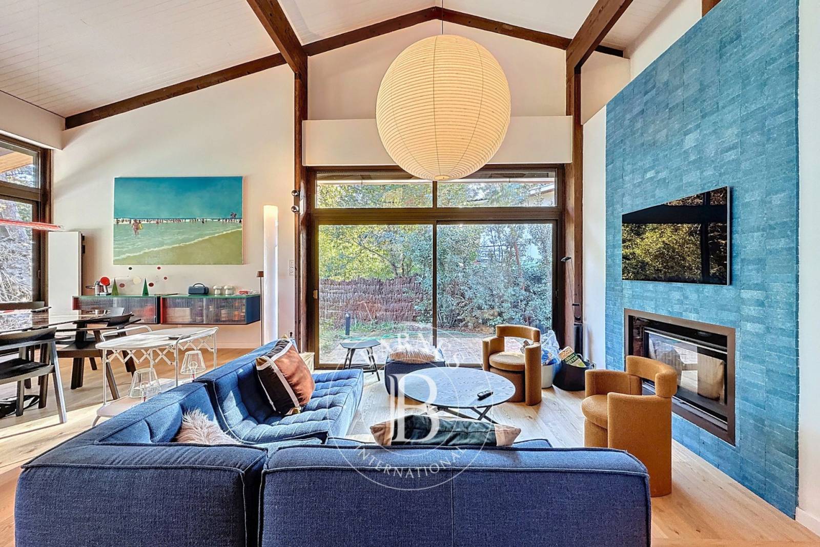 VILLA D’ARCHITECTE EN SECONDE LIGNE À LÈGE-CAP FERRET