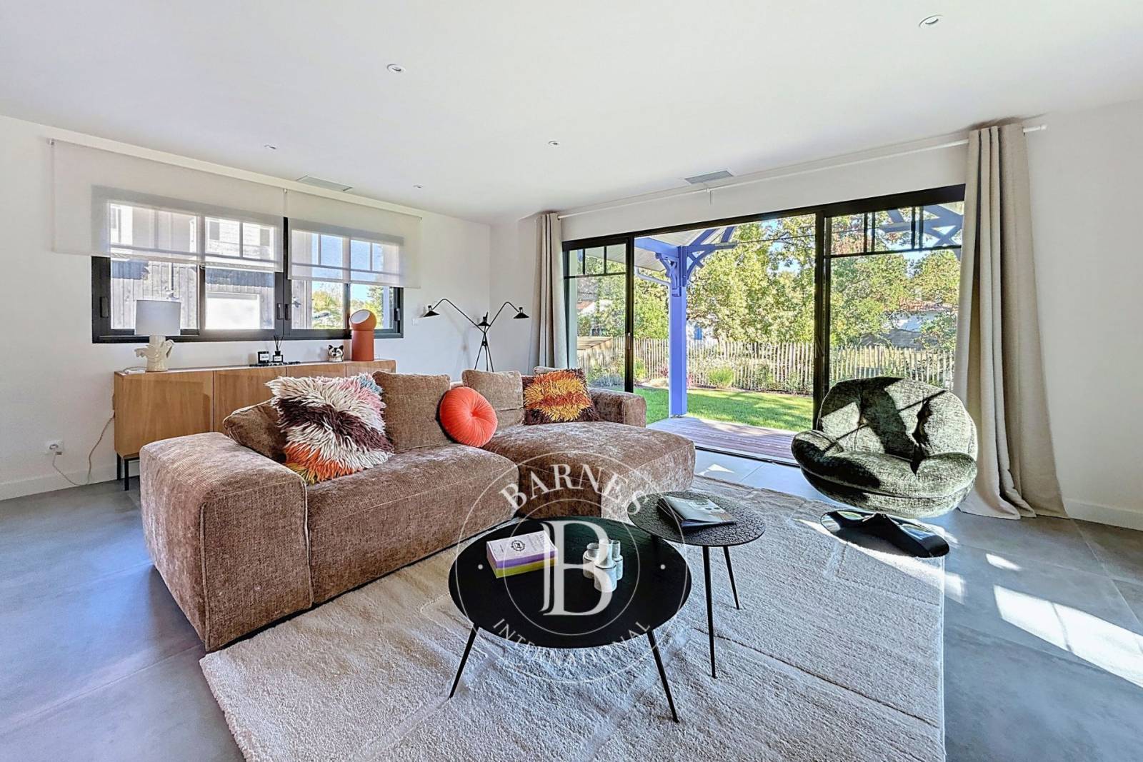 VILLA NEUVE AVEC JARDIN, À QUELQUES PAS DES PLAGES DU MAURET À ANDERNOS