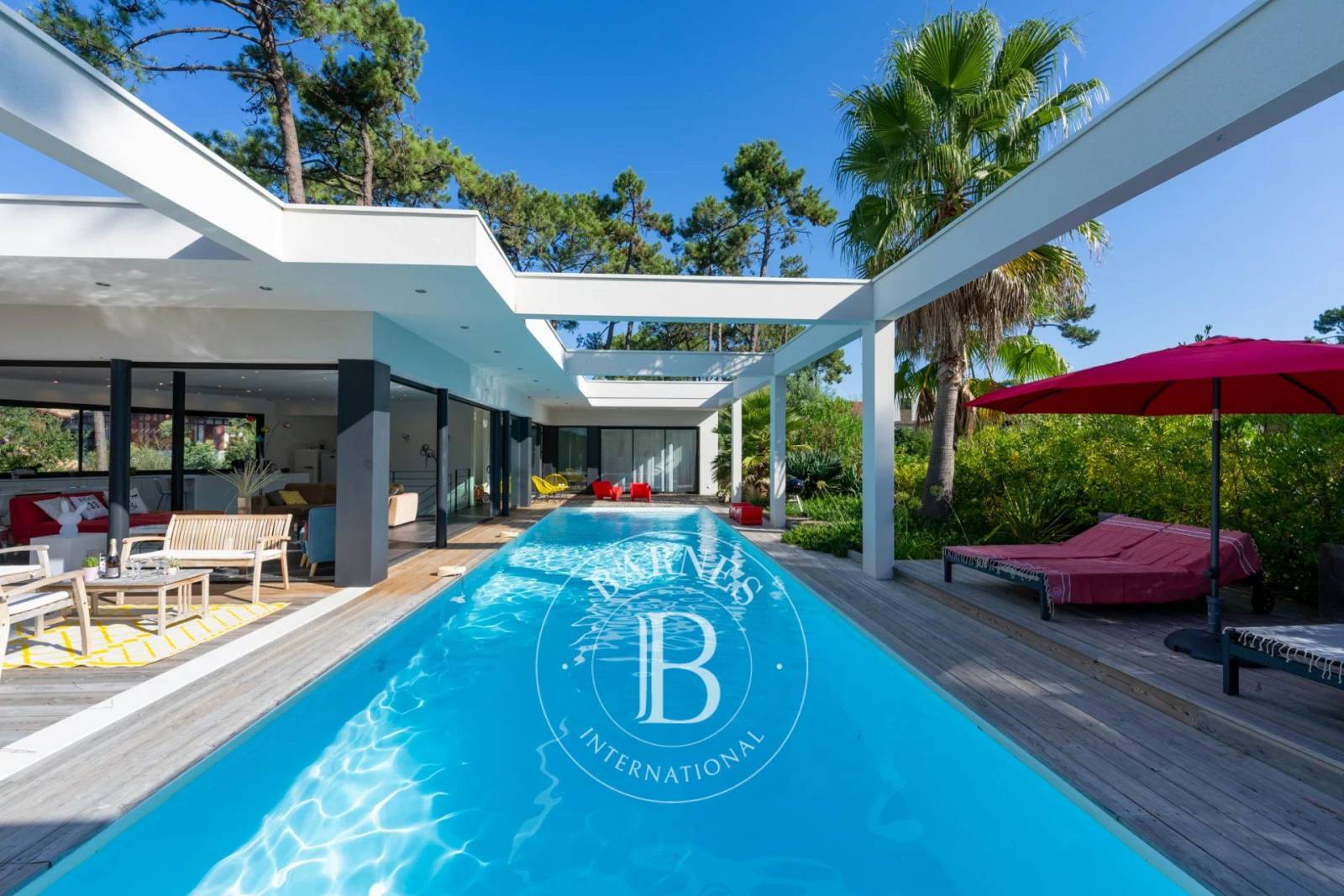 VILLA CONTEMPORAINE 