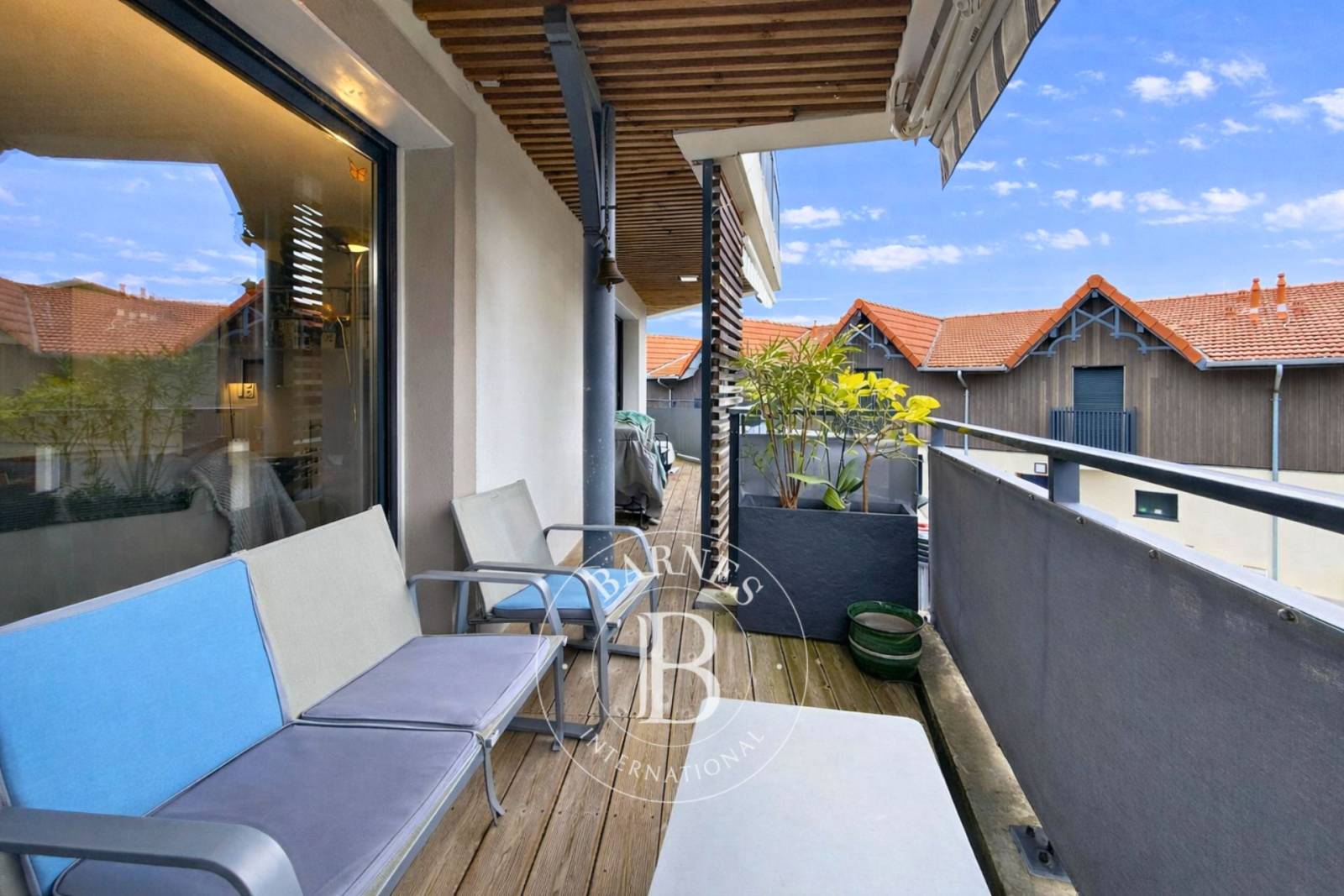 APPARTEMENT 4 PIÈCES AVEC TERRASSE, AU CALME, DANS UNE RÉSIDENCE RÉCENTE À ARCACHON CENTRE