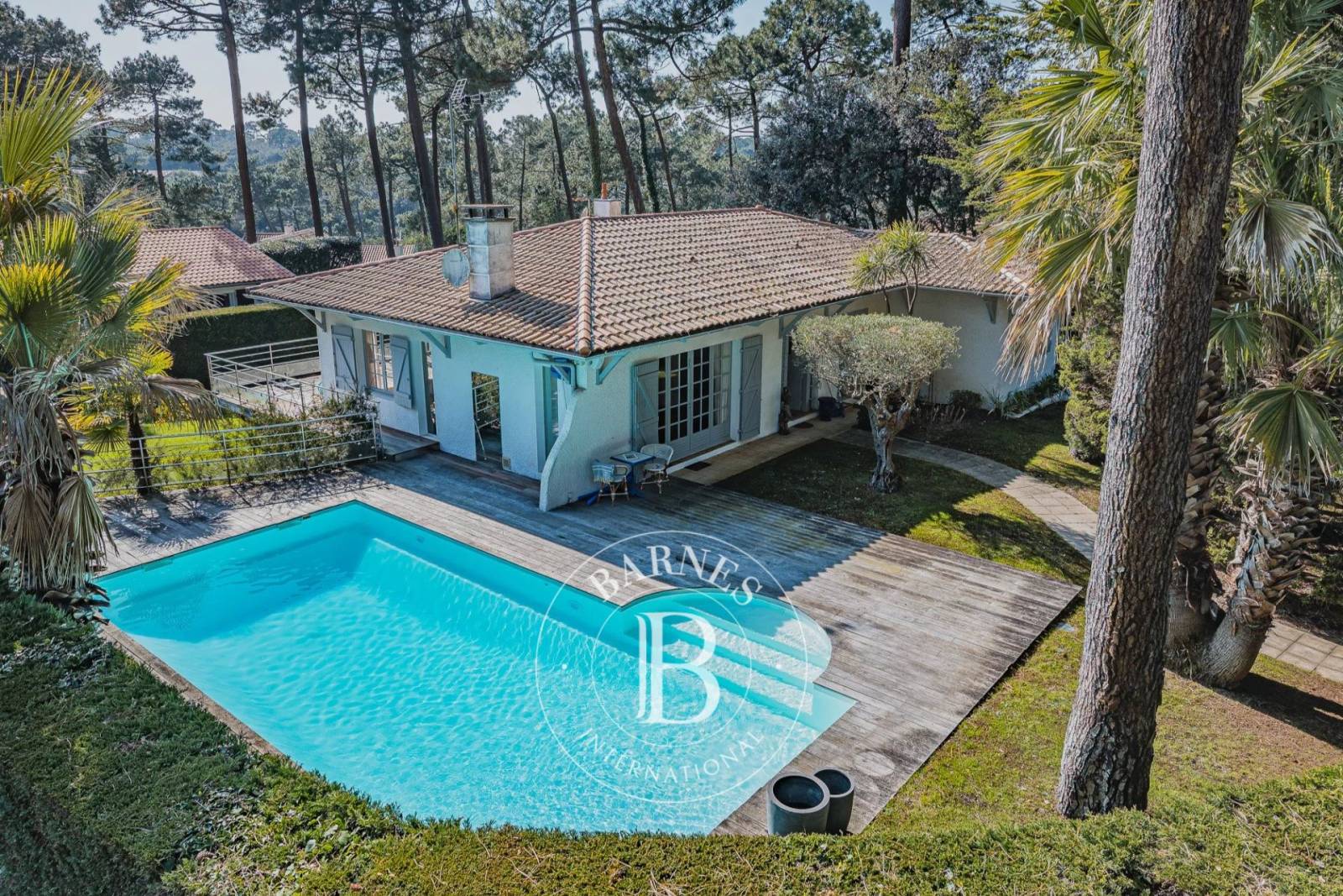 piscine chauffée 11x5 mètres propriété Barnes Bassin d’Arcachona