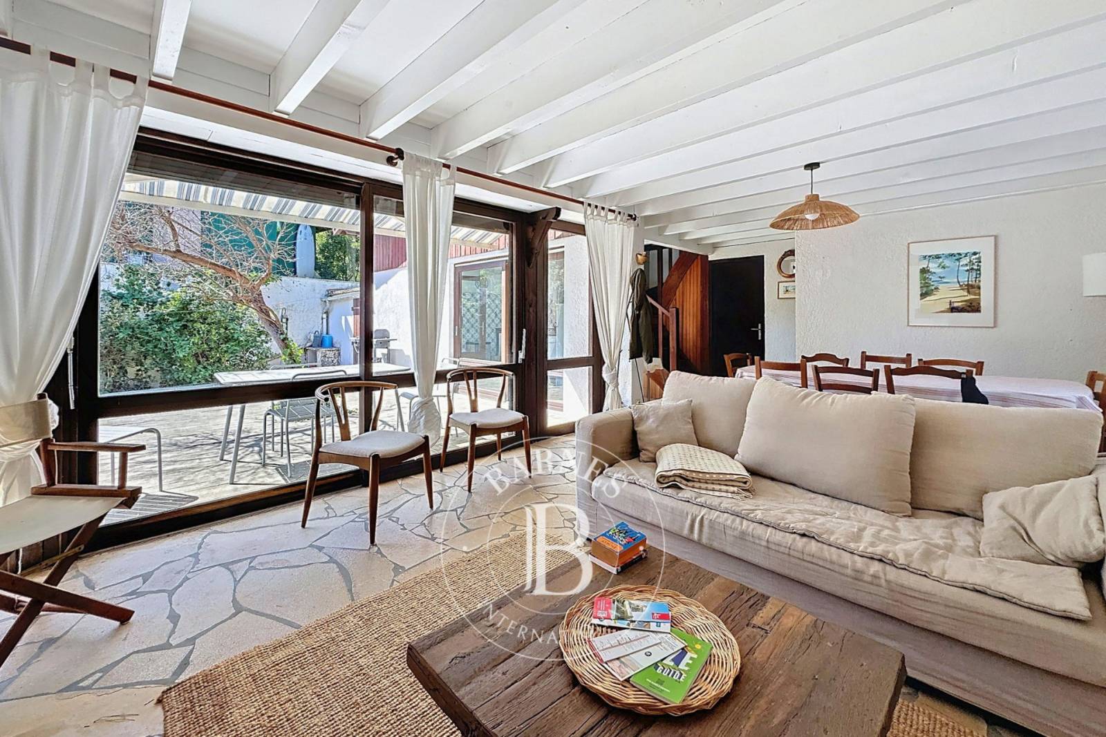 MAISON DE 92 M² AVEC TERRASSE PLEIN SUD ET 4 CHAMBRES À PROXIMITÉ DU VILLAGE DE L’HERBE