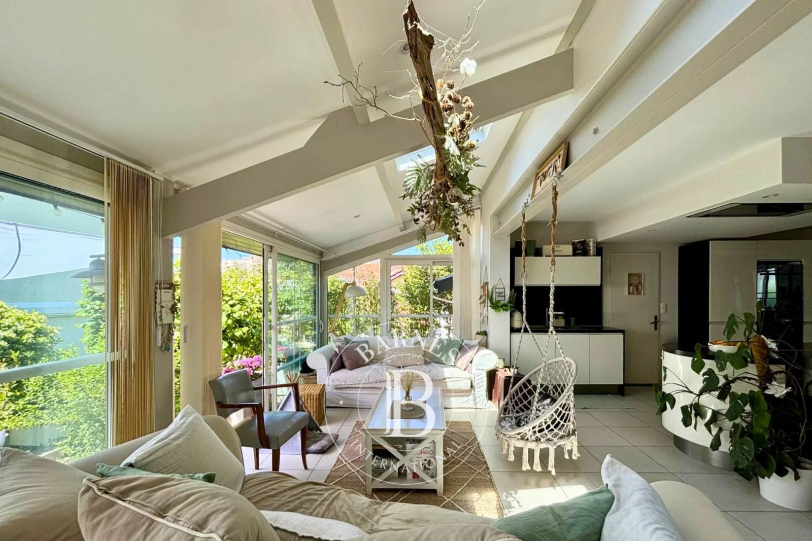 salon lumineux avec terrasse ouest villa arcachon barnes bassin d’arcachon