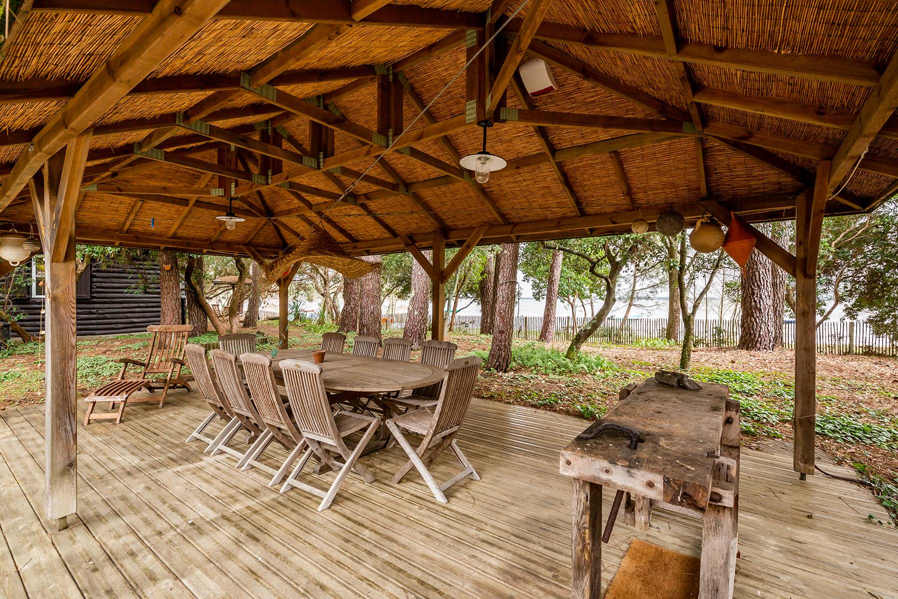 VILLA EN BOIS A VENDRE LACANAU VUE SUR LE LAC