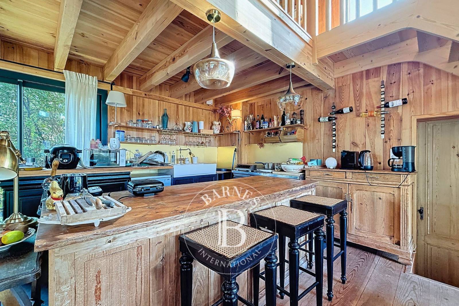 salon avec poêle à bois villa de prestige Cap Ferret