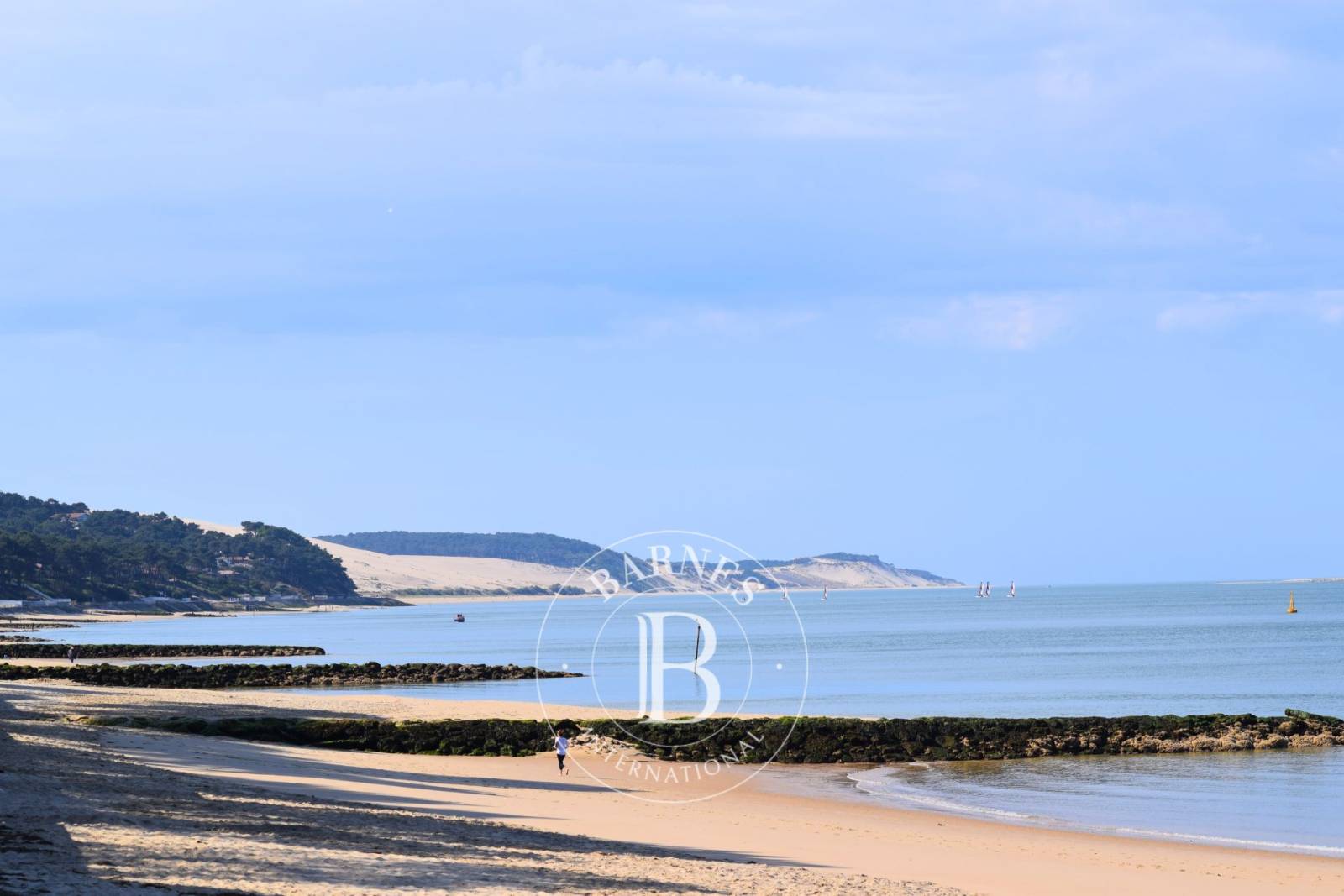 VILLA GAUME EN PREMIÈRE LIGNE AU PYLA-SUR-MER