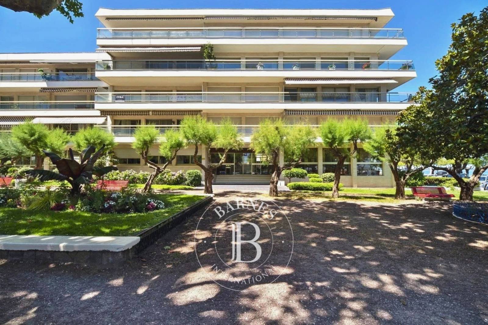 appartement à rénover Arcachon hyper-centre résidence de prestige Barnes