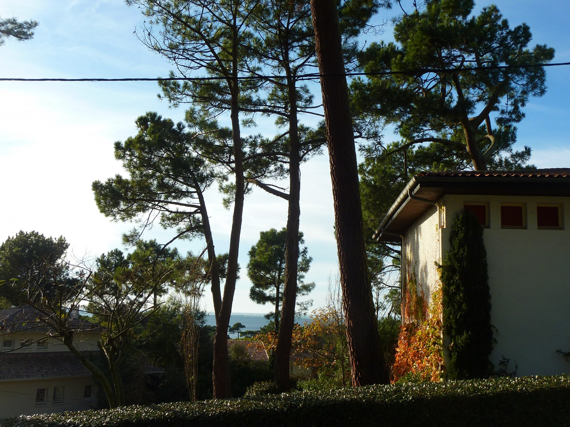 A VENDRE VILLA D'ARCHITECTE 6 CHAMBRES AVEC SUPERBE VUE SUR LA MER