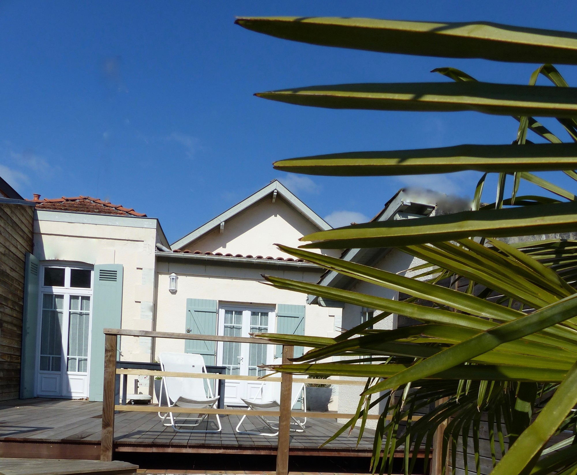 A VENDRE VILLE D'HIVER JOLIE MAISON ARCACHONNAISE