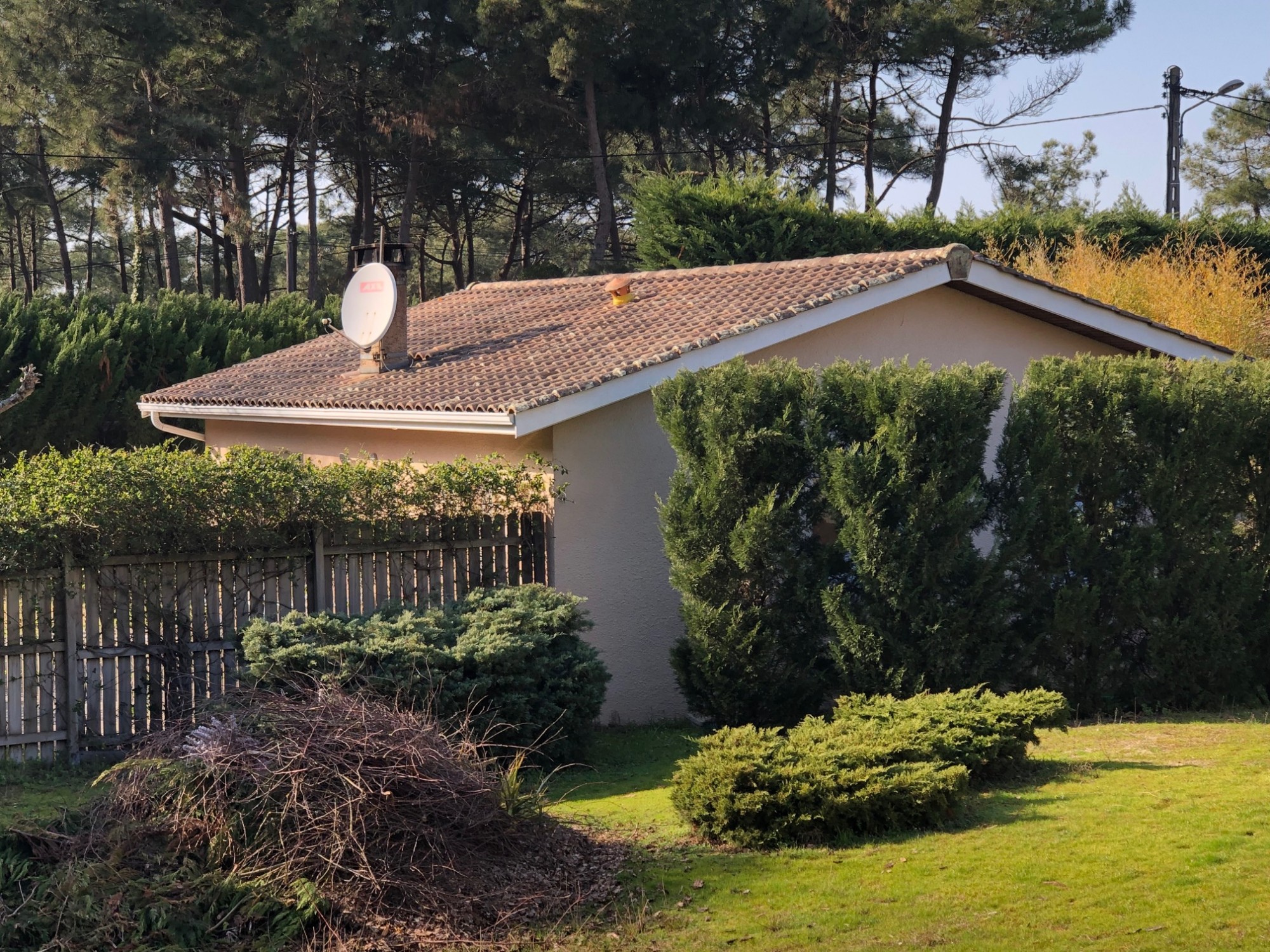 A vendre au CAP FERRET PROCHE OCÉAN ET PHARE PROPRIÉTÉ DE 2 VILLAS