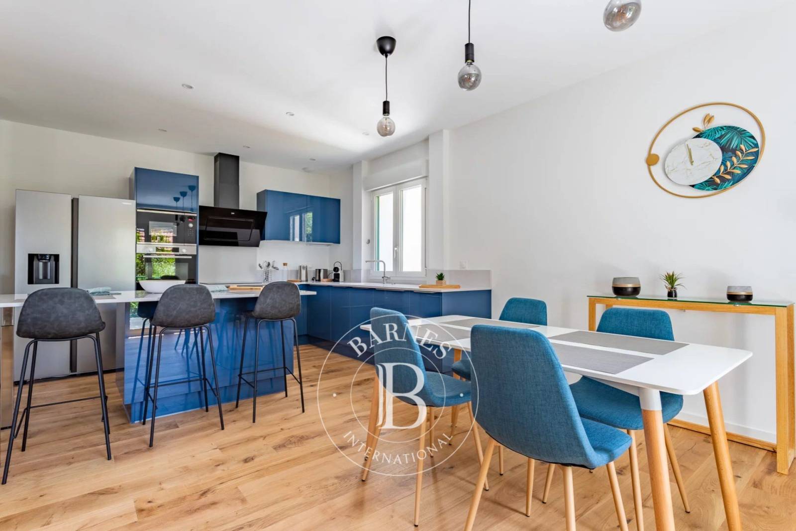 séjour lumineux appartement haut de gamme Pyla-sur-Mer vue sud