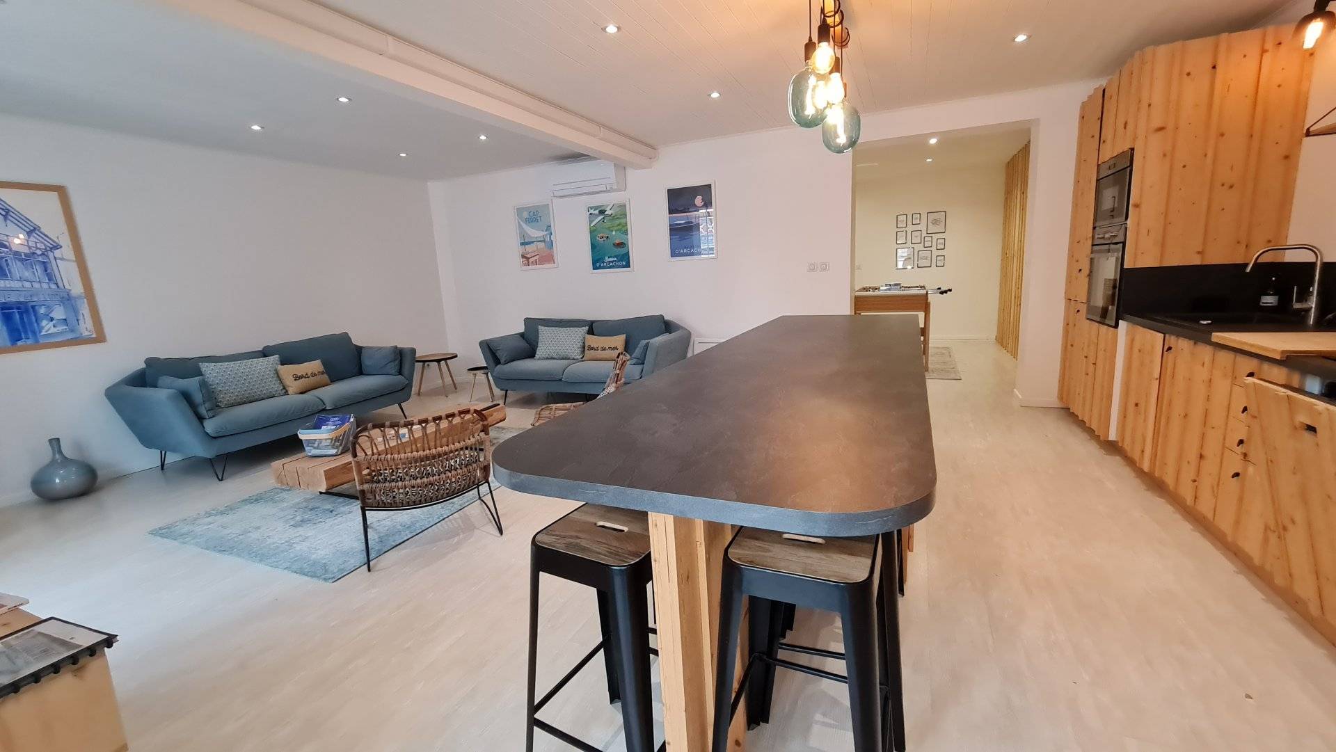 A PROXIMITÉ DU MONOPRIX D'ARCACHON GRAND APPARTEMENT A VENDRE