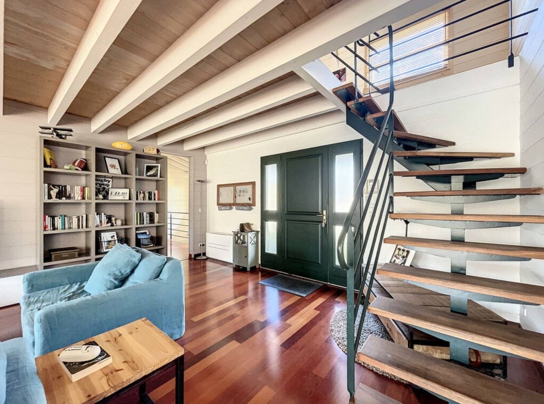 BELLE VILLA DE 8 PI7CES A VENDRE LA TESTE