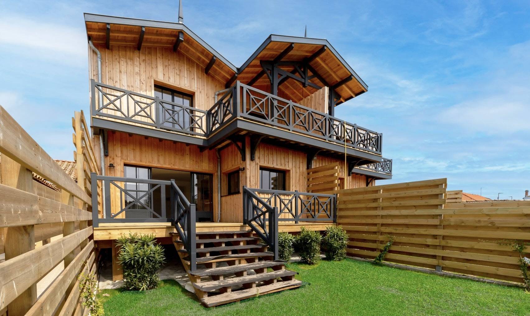 MAISON  A VENDRE PORT DE LA TESTE DE BUCH