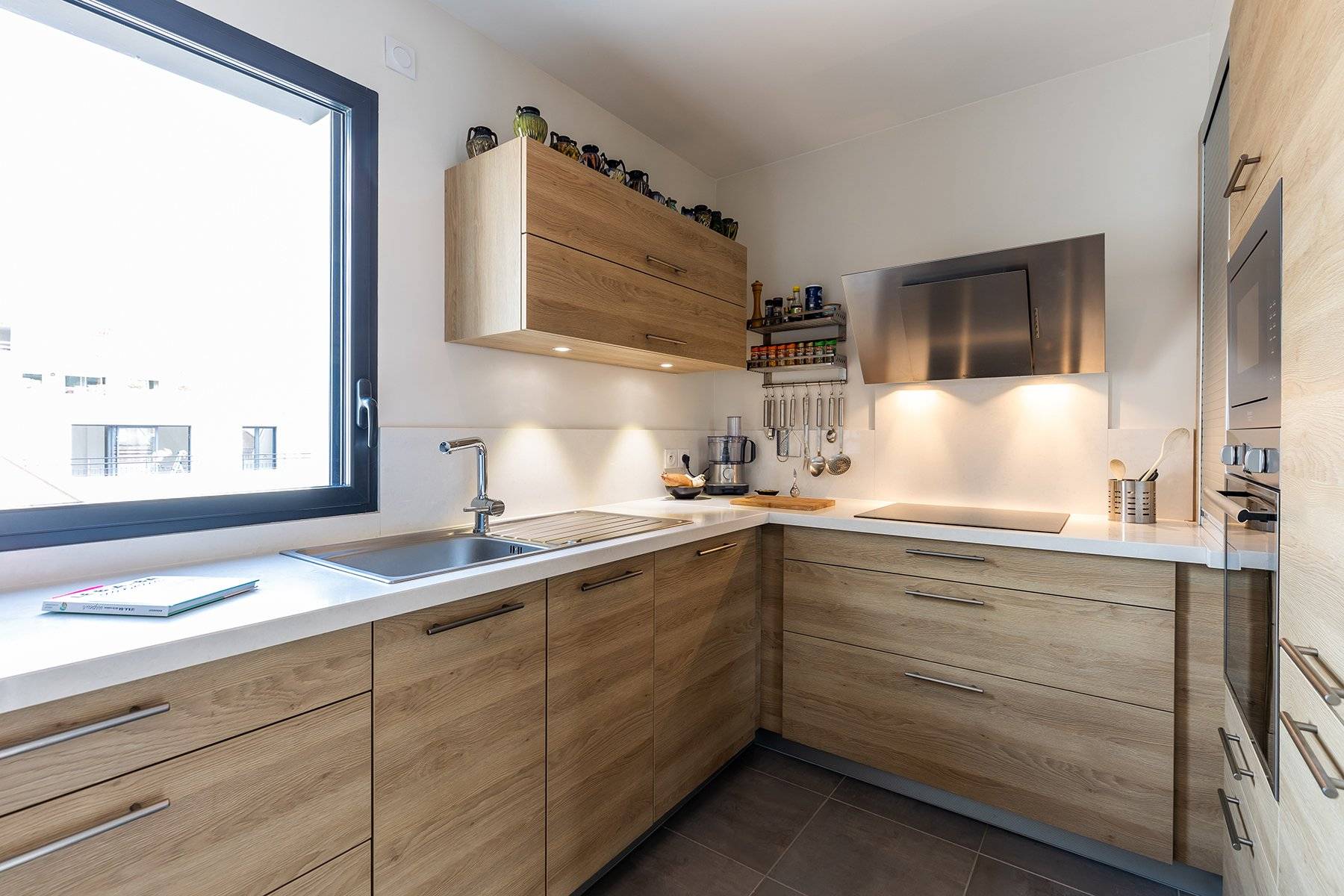 A VENDRE BEL APPARTEMENT T3 avec cuisine équipée ARCACHON