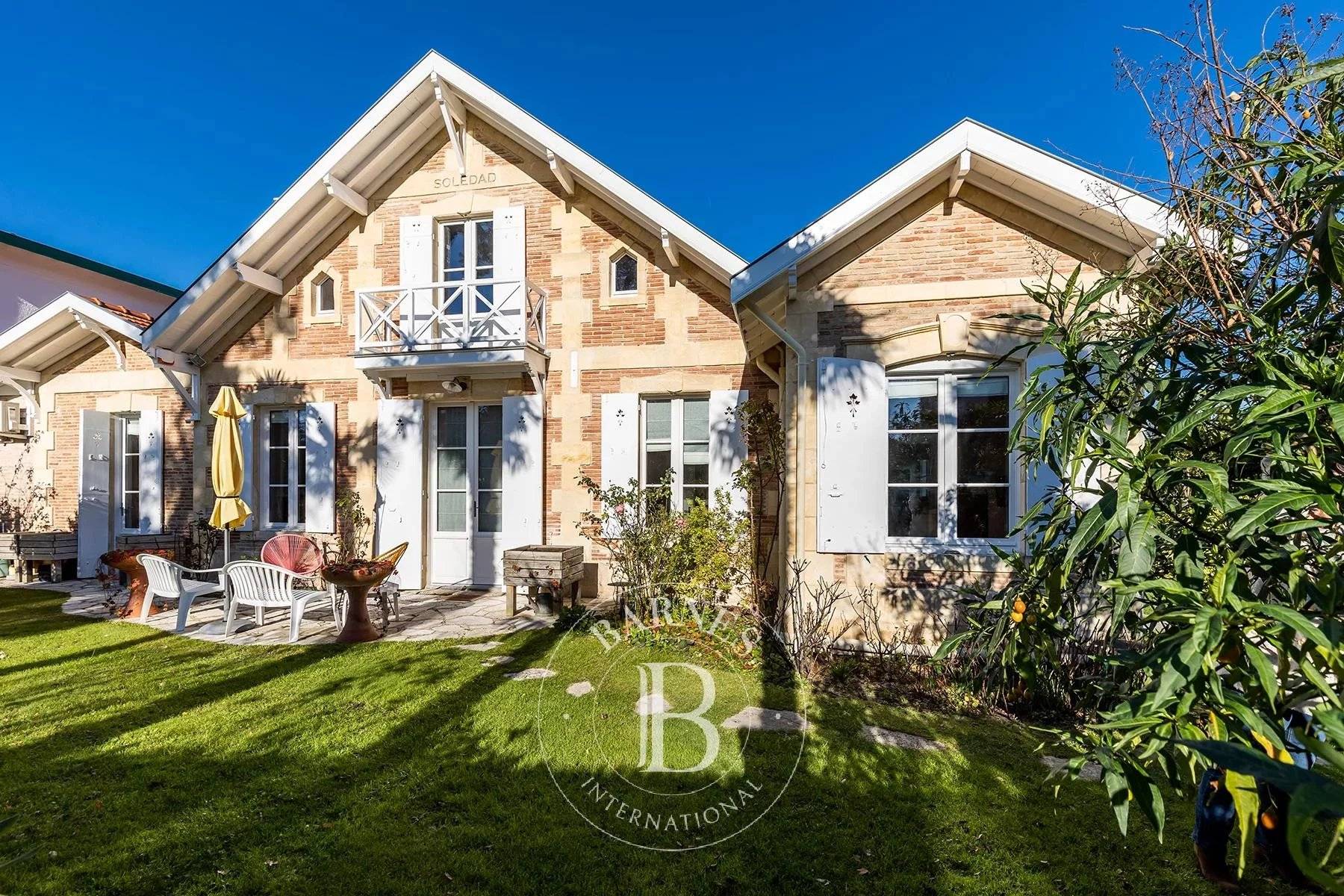 VILLA VENDUE BARNES VILLE D'HIVER ARCACHON