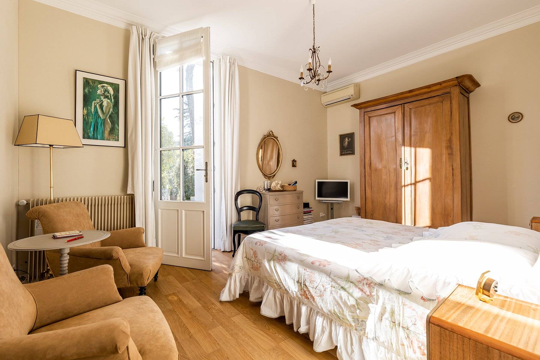 MAGNIFIQUE VILLA DE PLUSIEURS CHAMBRES A VENDRE EN VILLE D'HIVER À ARCACHON 33120