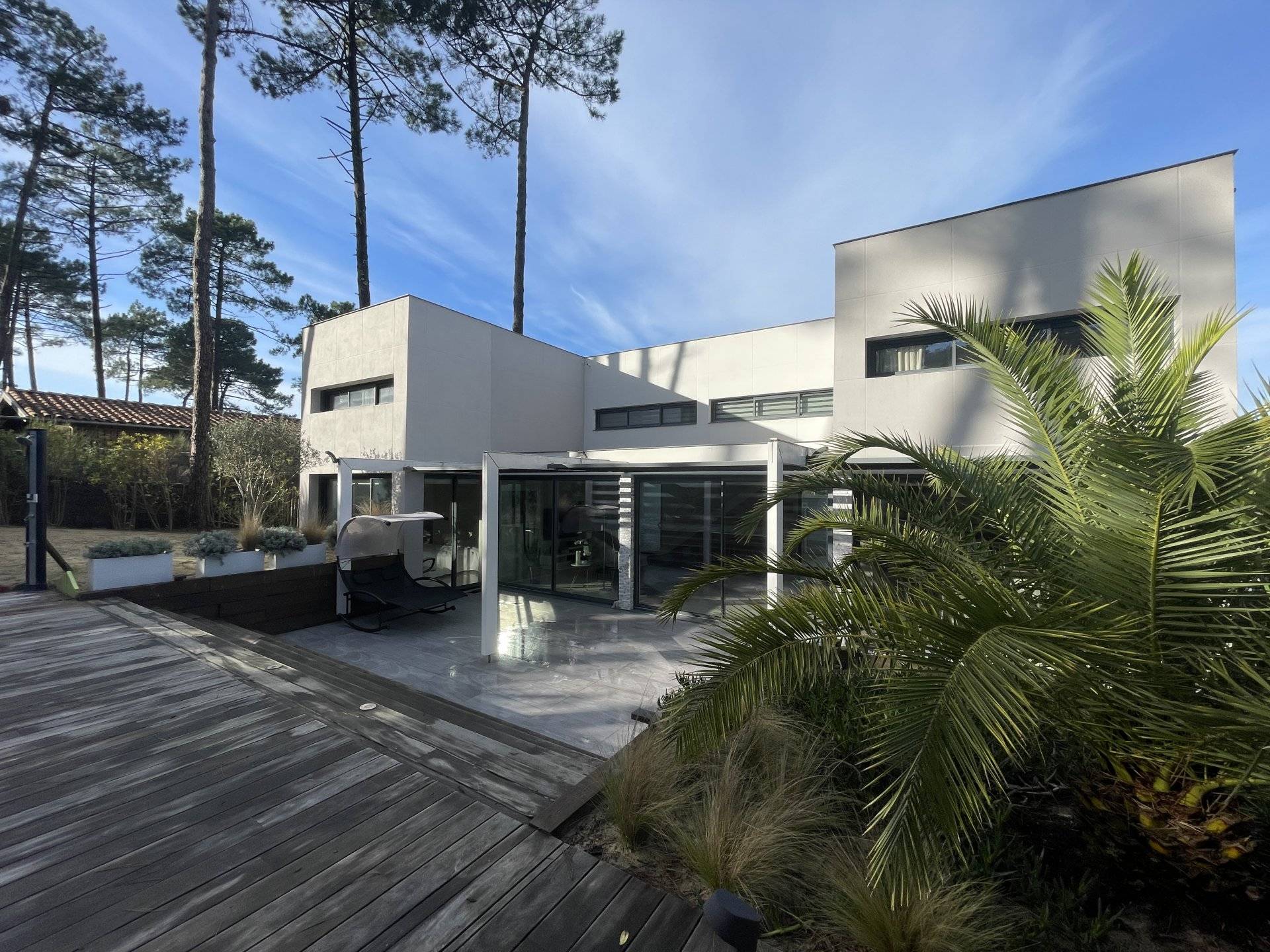 VENTE DE VILLA DE LUXE A PETIT PIQUEY