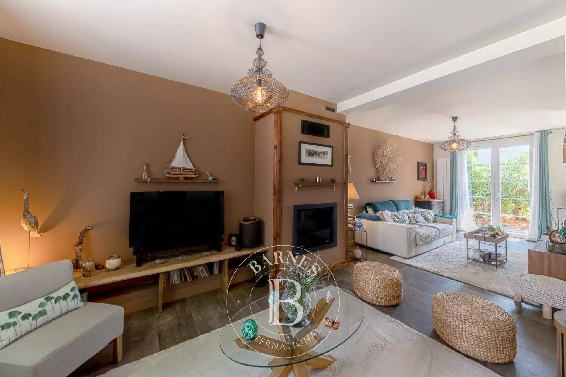 VILLA DE CHARME A VENDRE PARFAIT ÉTAT ARCACHON