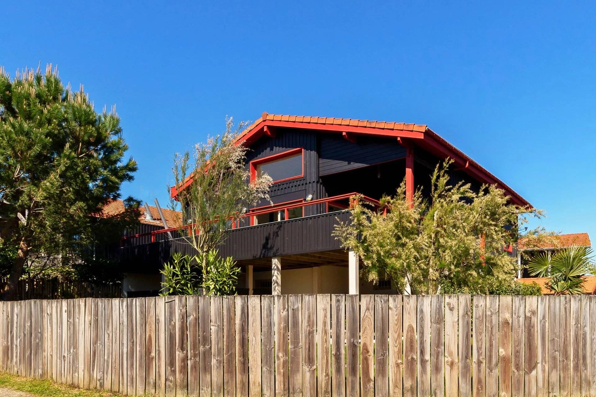 EXCLUSIVITÉ - VILLA DE CHARME SUR LE SECTEUR DU PORT DE LA TESTE DE BUCH