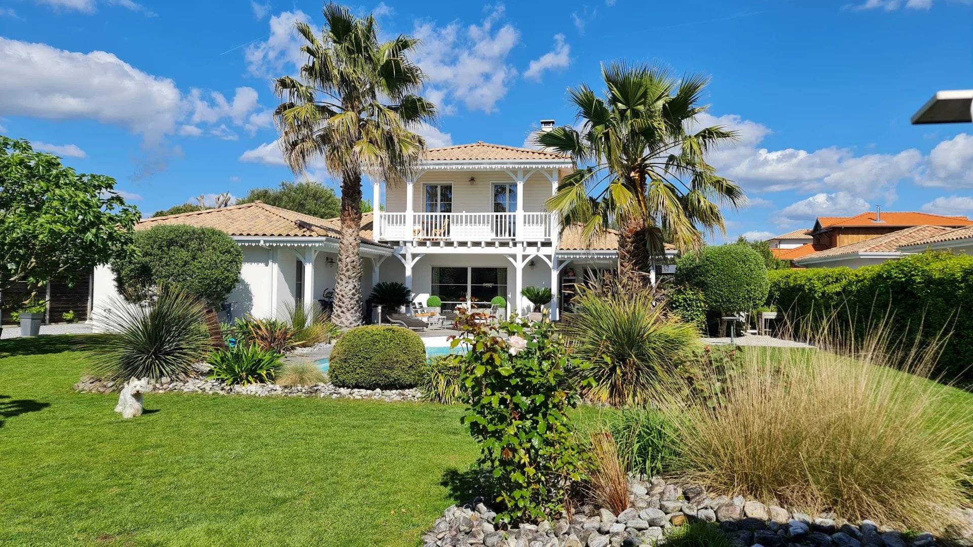 VILLA À VENDRE LA TESTE DE BUCH