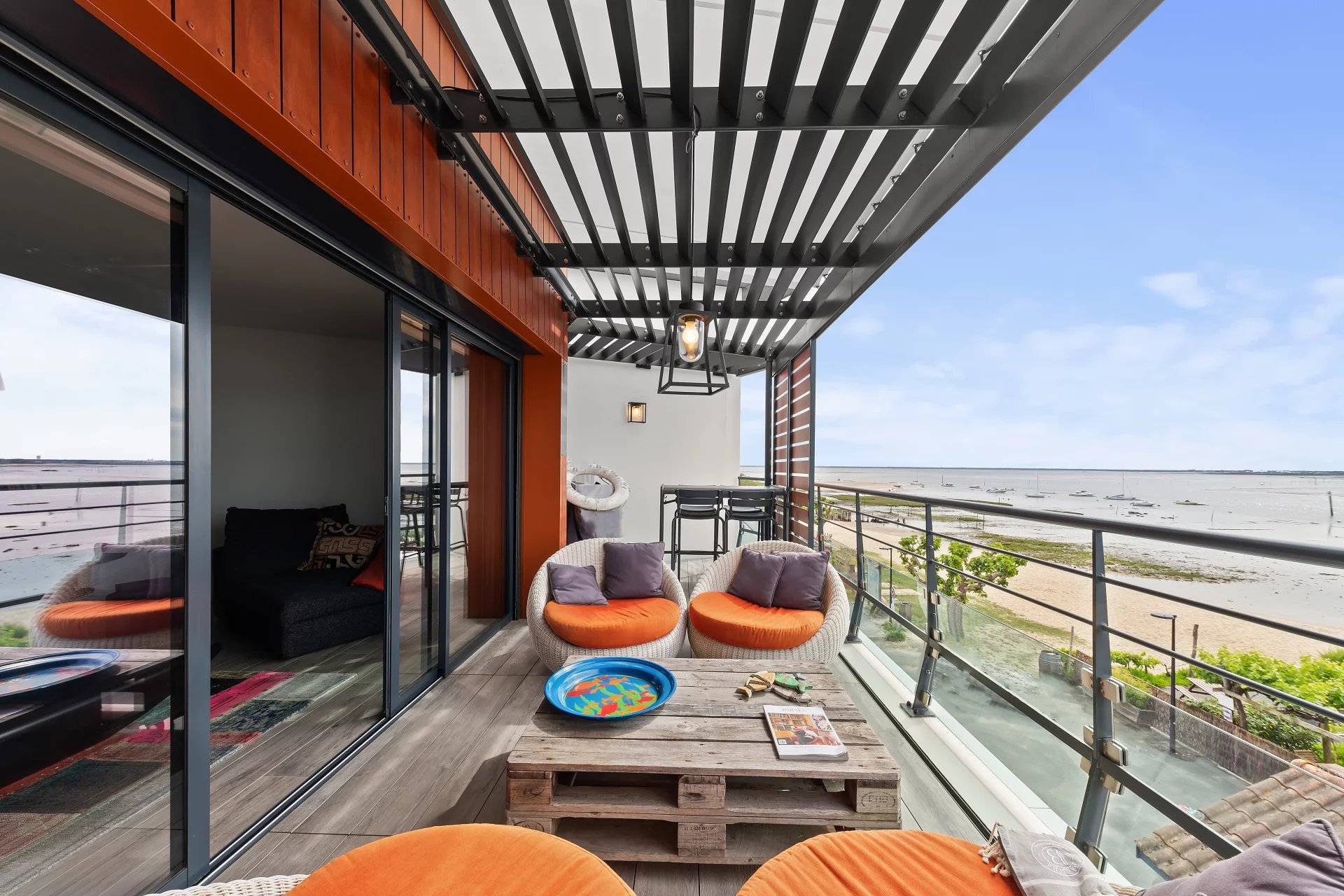 APPARTEMENT A VENDRE RÉSIDENCE AQUARAMA PREMIÈRE LIGNE