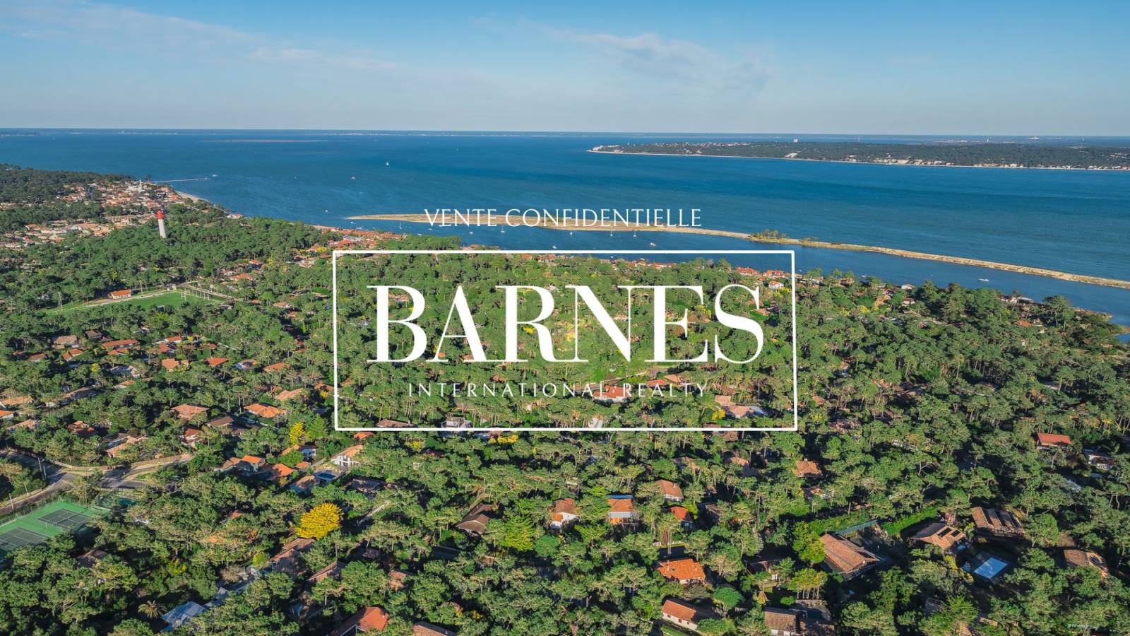 BELLE VILLA LANDAISE SUR UNE PARCELLE DE 1 300 M², DANS LE TRIANGLE D’OR DU CAP FERRET