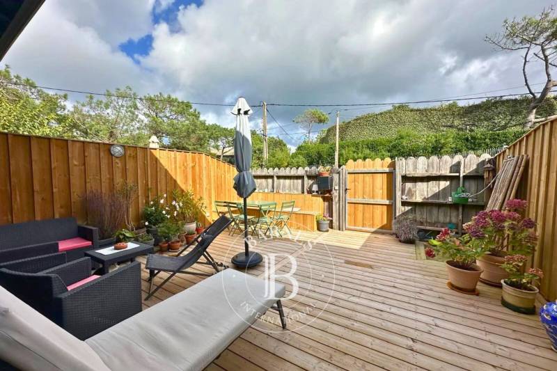 APPARTEMENT T3 EN DUPLEX AVEC TERRASSE AU CAP FERRET