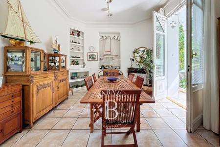 VILLA DE CARACTÈRE EN VILLE D’HIVER À ARCACHON