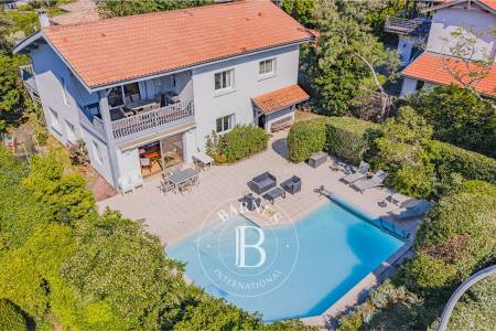 maison avec piscine au sel chauffée Super Pyla