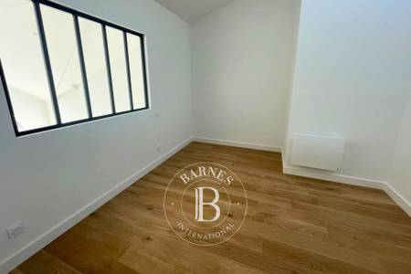 Salle d’eau moderne dans duplex à Arcachon