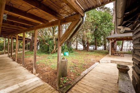 Notre zone d'activité pour ce service Achat de belle demeure avec bardage bois