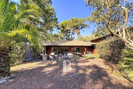 VILLA EN BOIS À 150 M DU BASSIN AU CAP FERRET